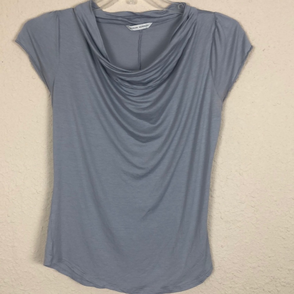 Banana Republic gray top